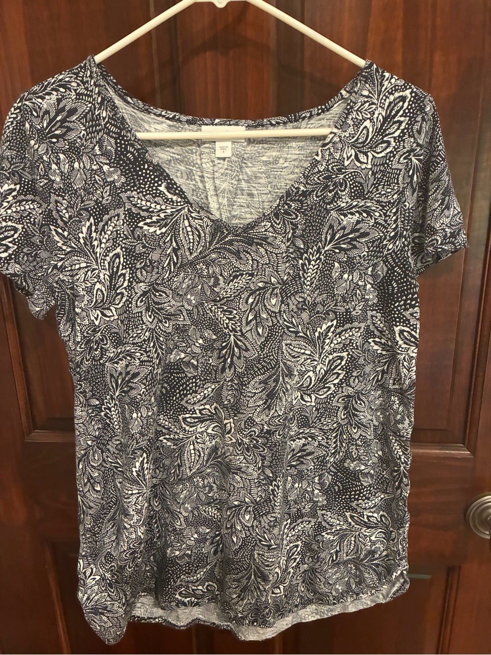J Jill Women's Navy & White V-Neck Short Sleeve Top